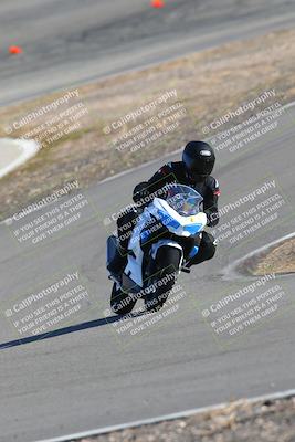 media/Feb-05-2023-Classic Track Day (Sun) [[c35aca4a42]]/Group 2/session 4 turn 4/